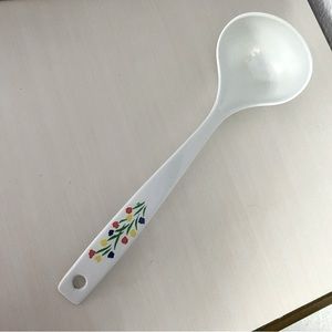 Vintage Tulips Melamine Ladle